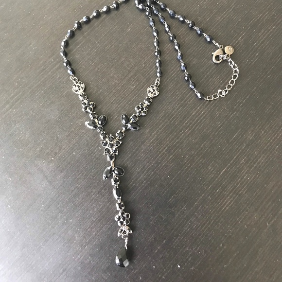 Black Dangling Necklace with Adjustable Clasp - Picture 2 of 3